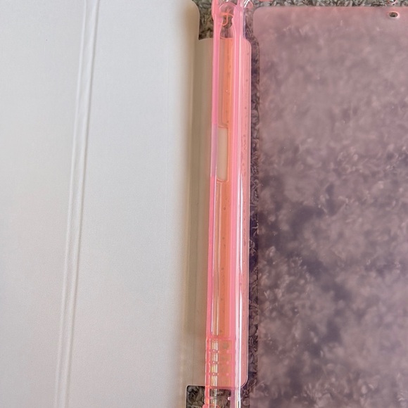 Cherry and Bow iPad Case red and pink NWOT - Picture 7 of 16